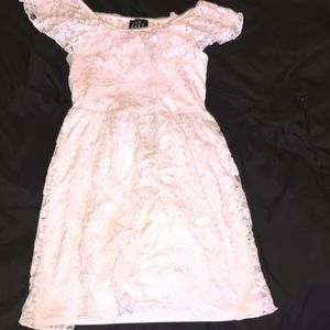 Girls dress